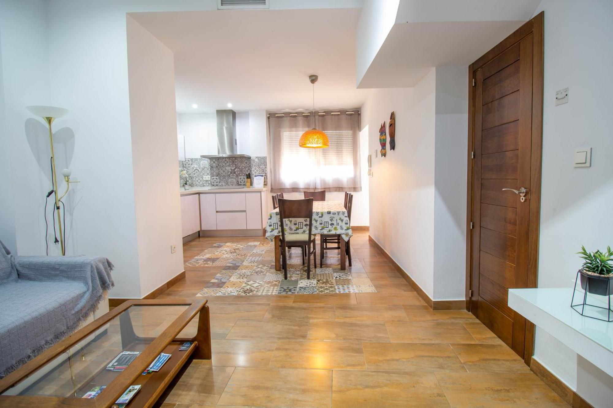 Rentitspain Confortable Apartamento Con Patio En Motril Exterior photo