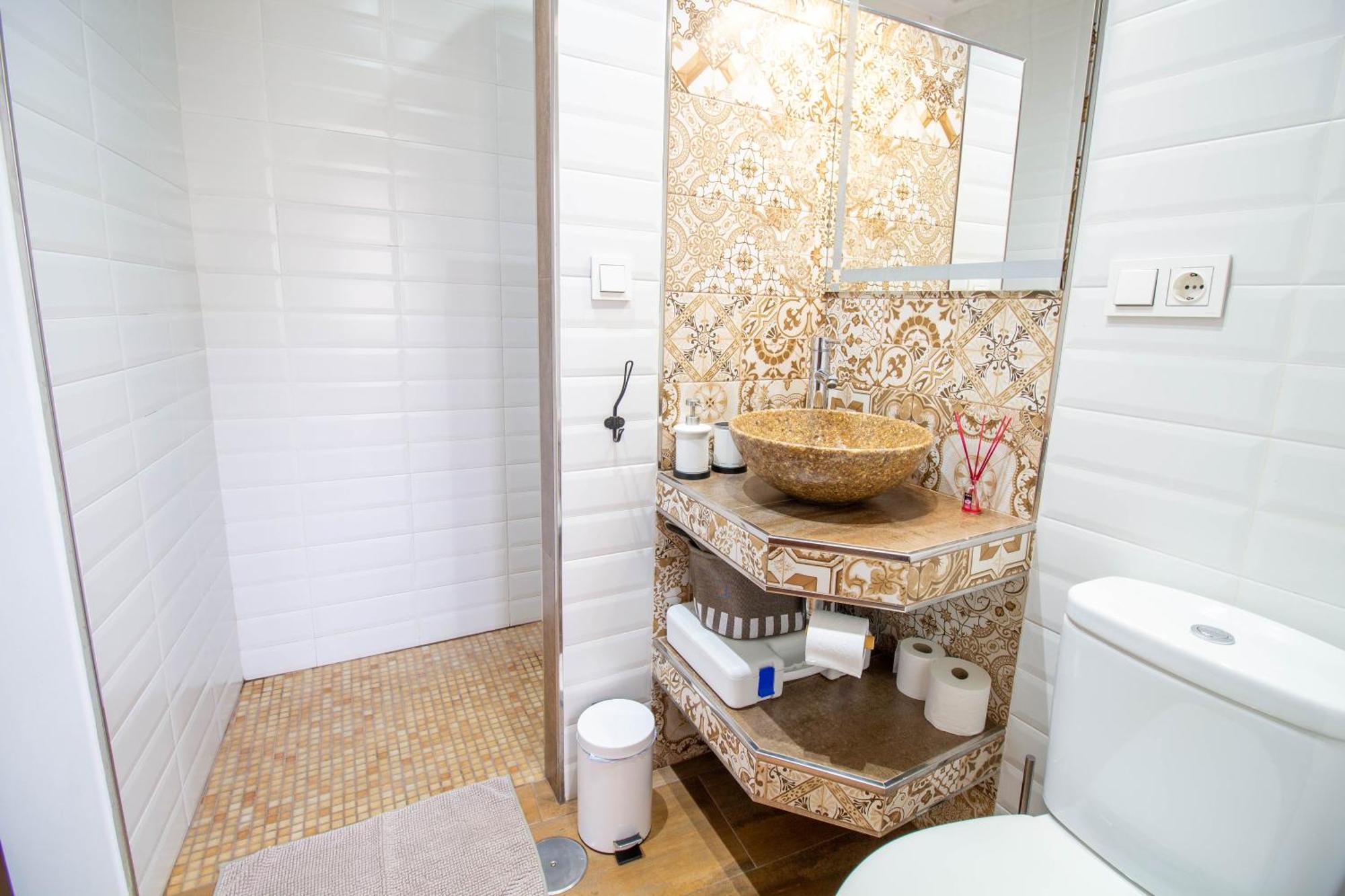Rentitspain Confortable Apartamento Con Patio En Motril Exterior photo