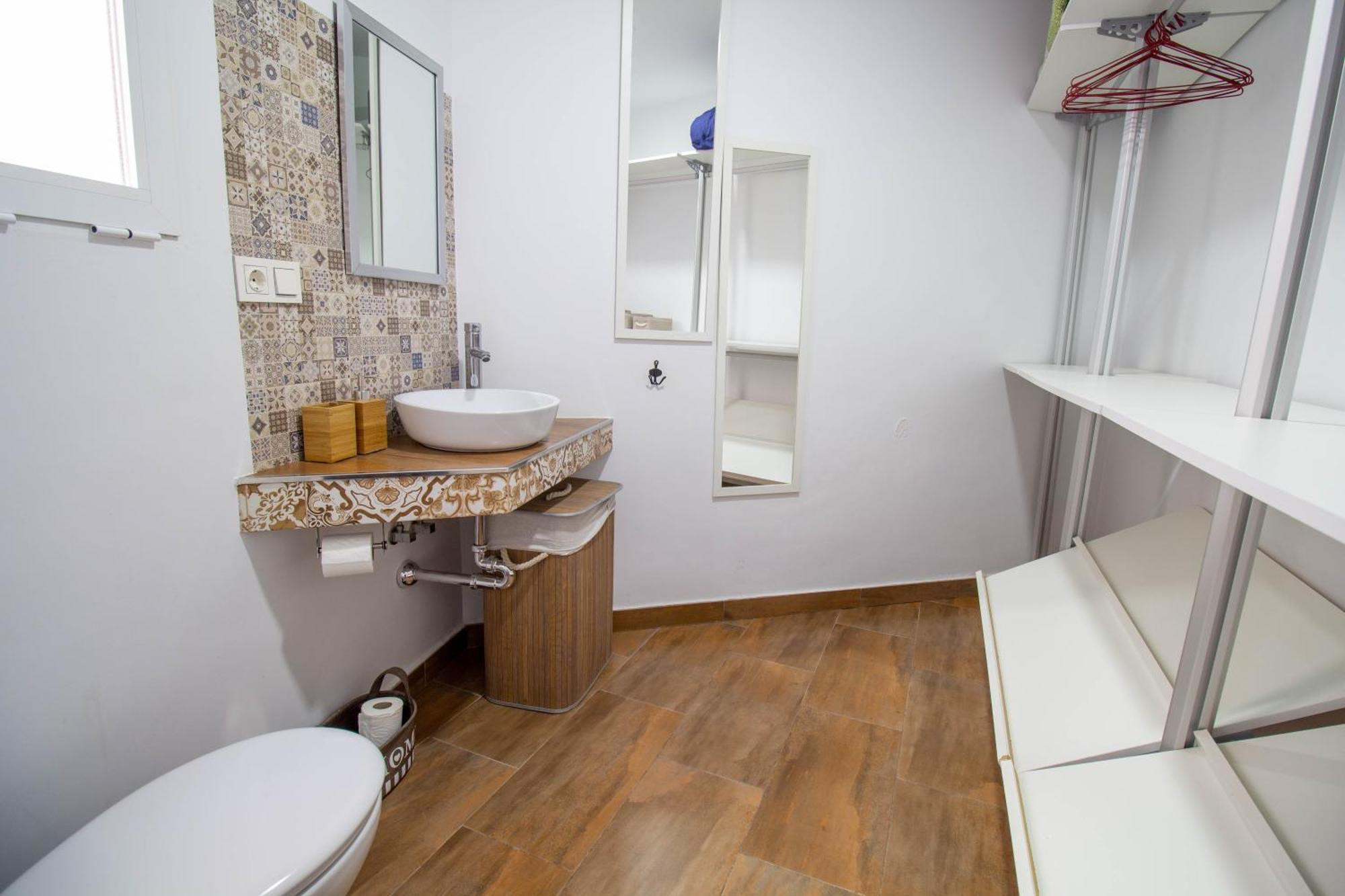 Rentitspain Confortable Apartamento Con Patio En Motril Exterior photo