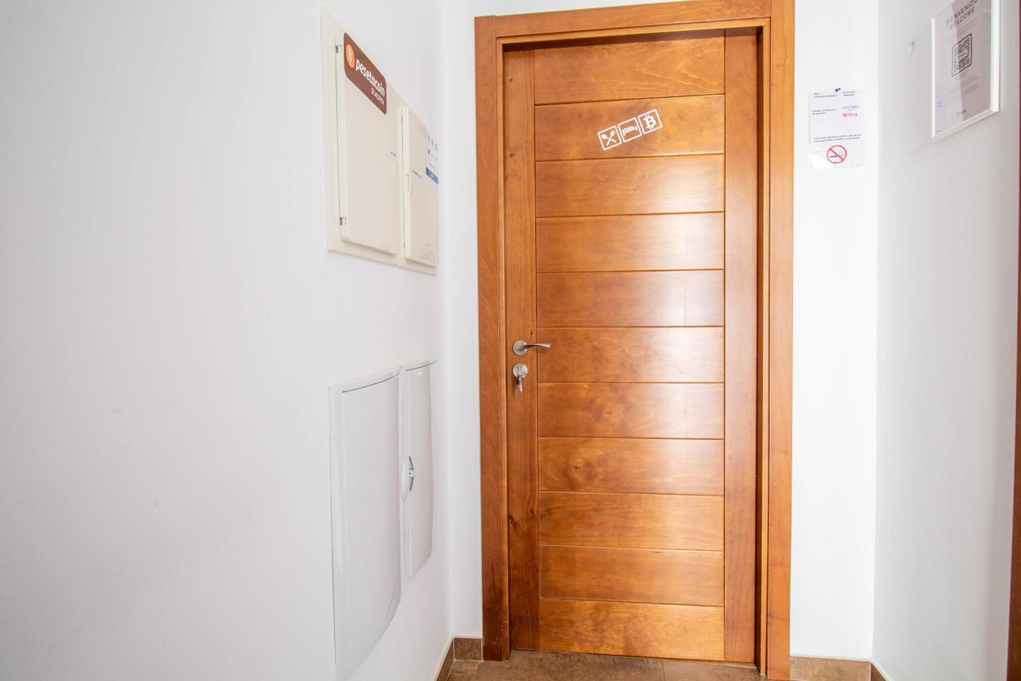 Rentitspain Confortable Apartamento Con Patio En Motril Exterior photo